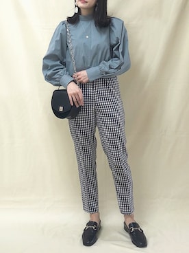 「select MOCA（セレクトモカ）の柔らかく履きやすいフェイクレザーゴールドビット付きローファー（ローファー）」を使った、Mayさん（レディース・158cm）の春コーディネート