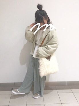 「kastane_ootd」｜「アイテム（ブルゾン）」を使った、YURIAさん（レディース・160cm）の冬コーディネート