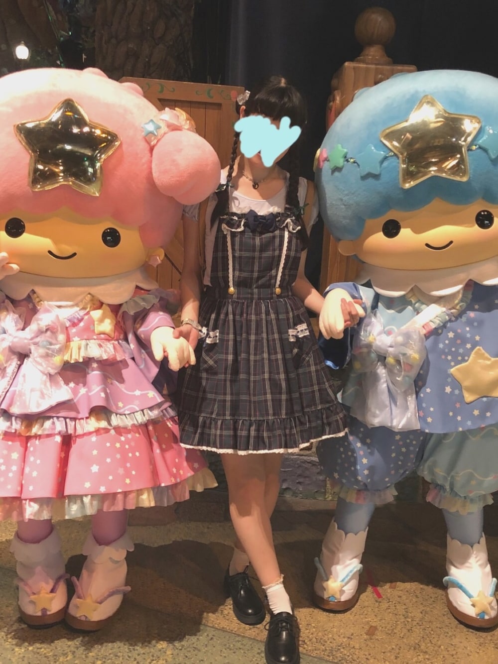 「久しぶりに着た服、カジュアル、カジュロリ、夏コーデ、チェック、サロペット、Japan、BABYTHESTARSSHINEBRIGHT、おでかけ、三つ編み」｜「BABY,THE STARS SHINE BRIGHTのアイテム（サロペット/オーバーオール、グリーン系）」を使った、manaca*さん（レディース・168cm）の夏コーディネートの1枚目の写真