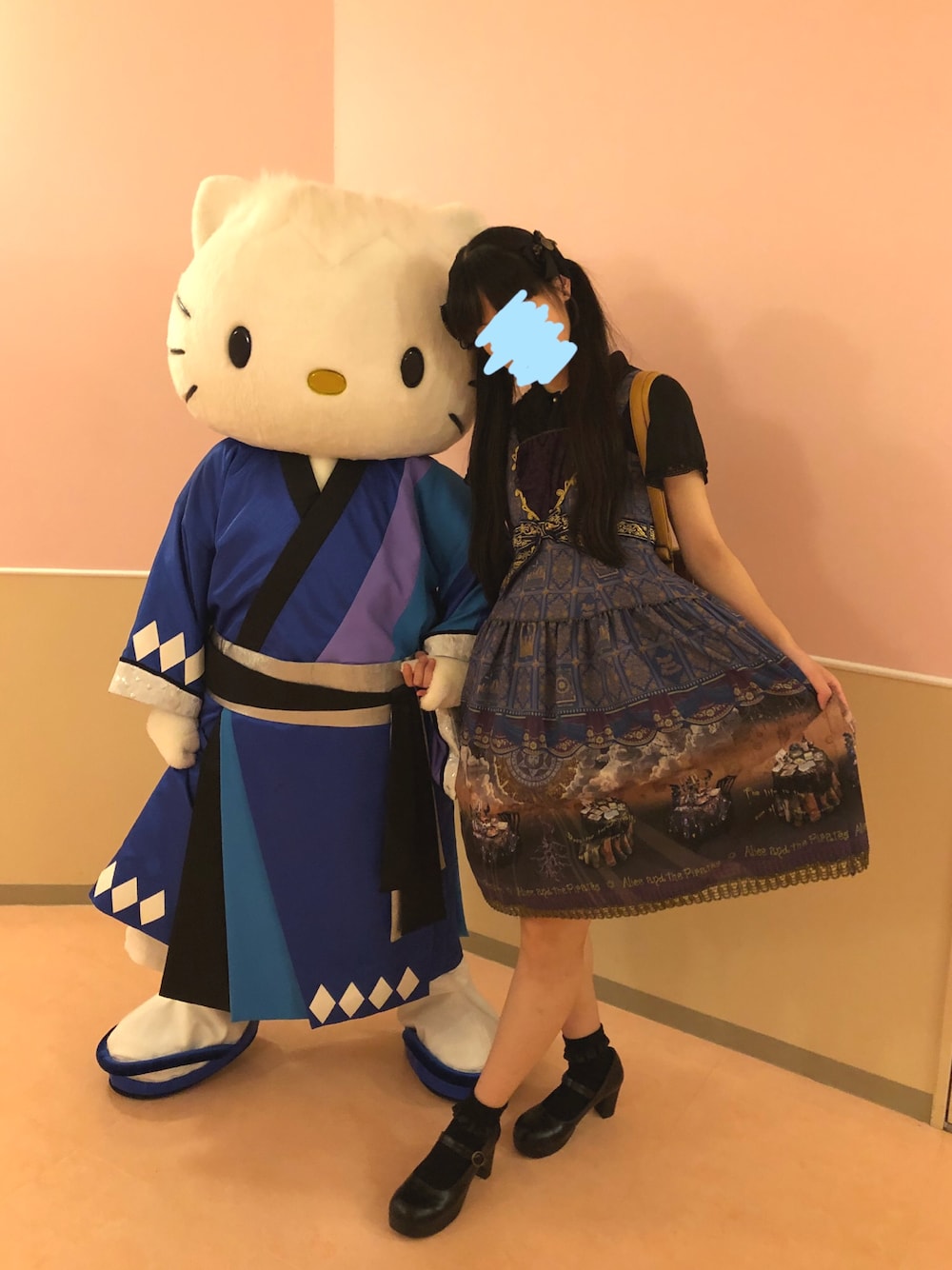 「雨の日コーデ、雨の日、ALICE and the PIRATES、ロリィタ、lolitafashion、暗め色、ツインテール」｜「ALICE and the PIRATESのアイテム（ジャンパースカート、ブルー系）」を使った、manaca*さん（レディース・168cm）の夏コーディネートの1枚目の写真
