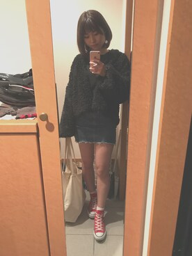 「red」｜「アイテム（スウェット）」を使った、Hitomiさん（レディース・160cm）の秋コーディネート