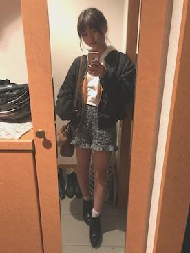 「ツイードパンツ」｜「アイテム（ブルゾン）」を使った、Hitomiさん（レディース・160cm）の冬コーディネート