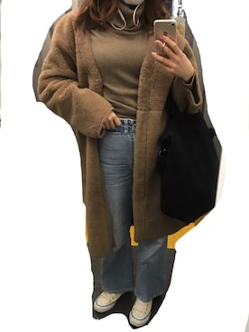 「green label relaxing（グリーンレーベルリラクシング）のアイテム（ムートンコート）」を使った、わたぼうさん（レディース・156cm）の春コーディネート