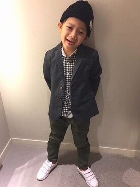 「H&M（エイチ・アンド・エム）のアイテム（テーラードジャケット）」を使った、sohchoさん（キッズ・120cm）の秋コーディネート