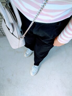 Superga スペルガ のスニーカー シルバー系 を使った人気ファッションコーディネート Wear