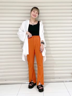 「ジーナシス」｜「アイテム（タンクトップ）」を使った、カナコ (jeanasis)さん（レディース・160cm）の春コーディネート