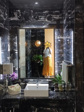 「WM（ダブルエム）のアイテム」を使った、mollyさん（レディース・165cm）の夏コーディネート