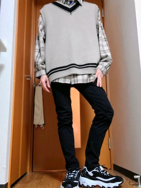 「GU（ジーユー）の（GU）スキニーフィットジーンズ（MEN ⁄ ジーンズ）」を使った、yukiさん（メンズ・163cm）の春コーディネート