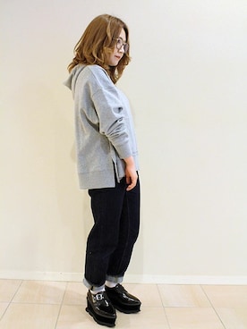 「Petit Honfleur（プチオンフルール）のアイテム」を使った、CROSSPLUSさん（レディース・155cm）の冬コーディネート