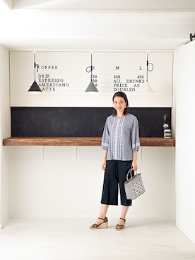 「Petit Honfleur（プチオンフルール）のアイテム」を使った、CROSSPLUSさん（レディース・168cm）の春コーディネート