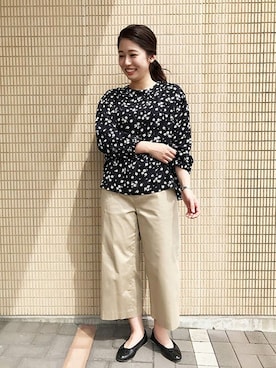 「Petit Honfleur（プチオンフルール）のアイテム」を使った、CROSSPLUSさん（レディース・155cm）の夏コーディネート