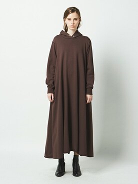 「N.O.R.C（ノーク）のアイテム（ワンピース/ドレス）」を使った、CROSSPLUSさん（レディース・170cm）の秋コーディネート