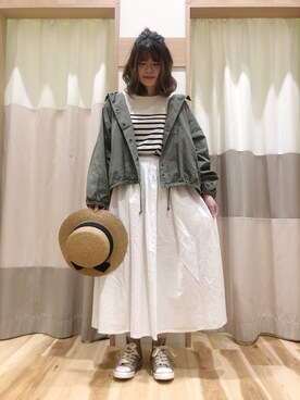 「blue」｜「アイテム（ブルゾン）」を使った、あいりさん（レディース・162cm）の春コーディネート