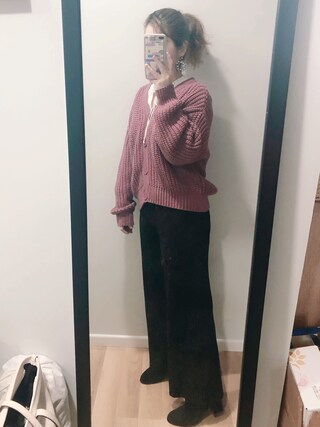 箫雨_霁 is wearing H&M