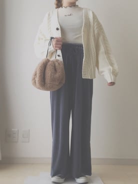 「ベロアパンツ」｜m a r i n aさん（レディース・155cm・20代）の冬コーディネート