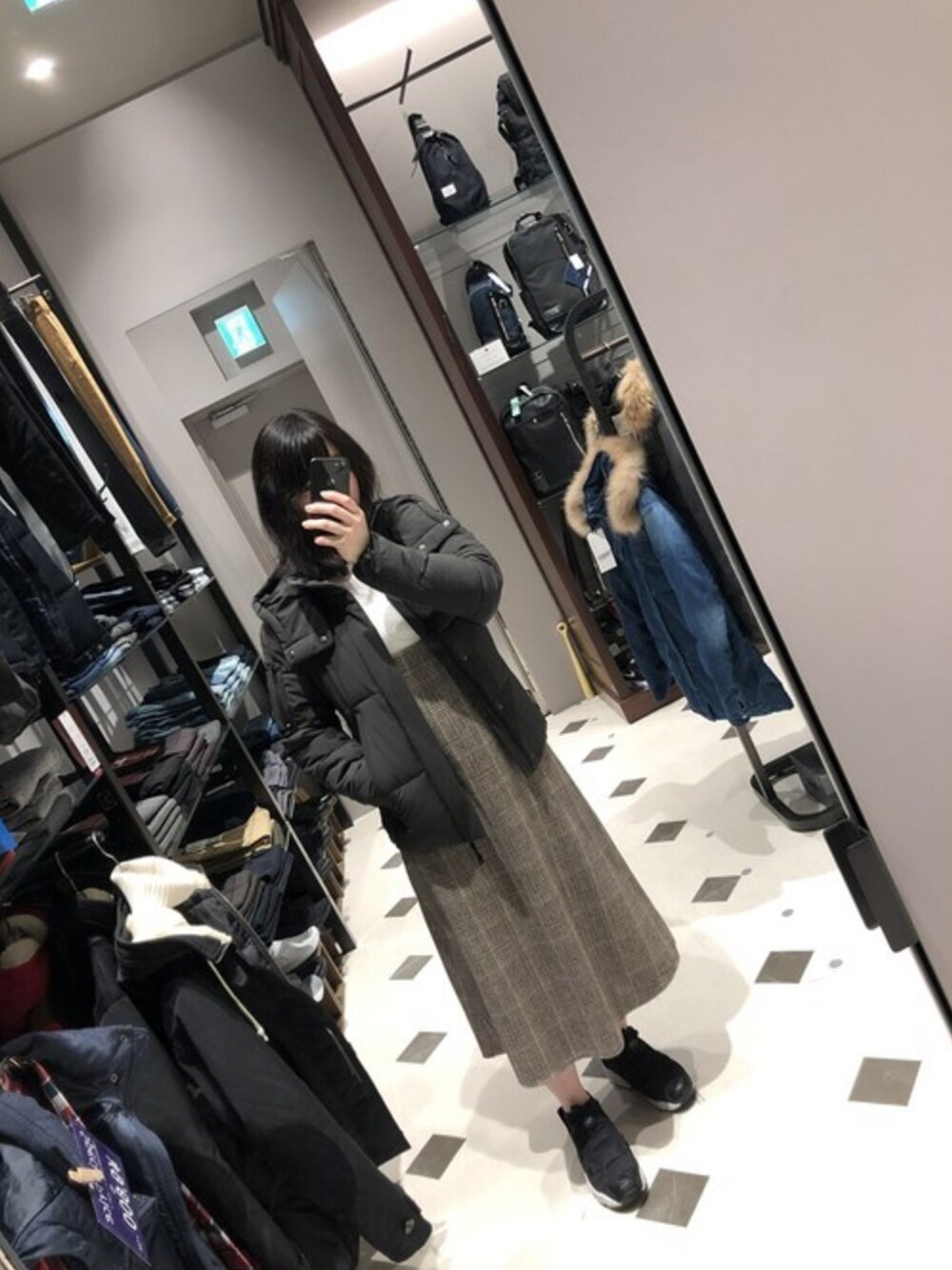「アウター、ダウンジャケット、カーキ、ユニセックス、新作、ユニオンステーション、union station、秋冬」｜「UNION STATIONのストレッチ【AIR CONDOWN(エアコンダウン)】（ダウンジャケット/コート、グリーン系）」を使った、みったさん（レディース・158cm）の秋コーディネートの1枚目の写真