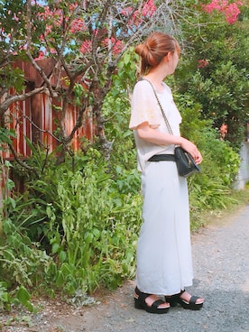 「brand ?（ブランド ?）のアイテム（シャツ/ブラウス、ホワイト系）」を使った、みーさんさん（レディース・161cm）の夏コーディネート