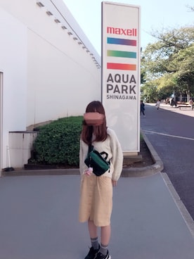 「E hyphen world gallery（イーハイフンワールドギャラリー）のアイテム（ニット/セーター、ホワイト系）」を使った、みーさんさん（レディース・161cm）の秋コーディネート