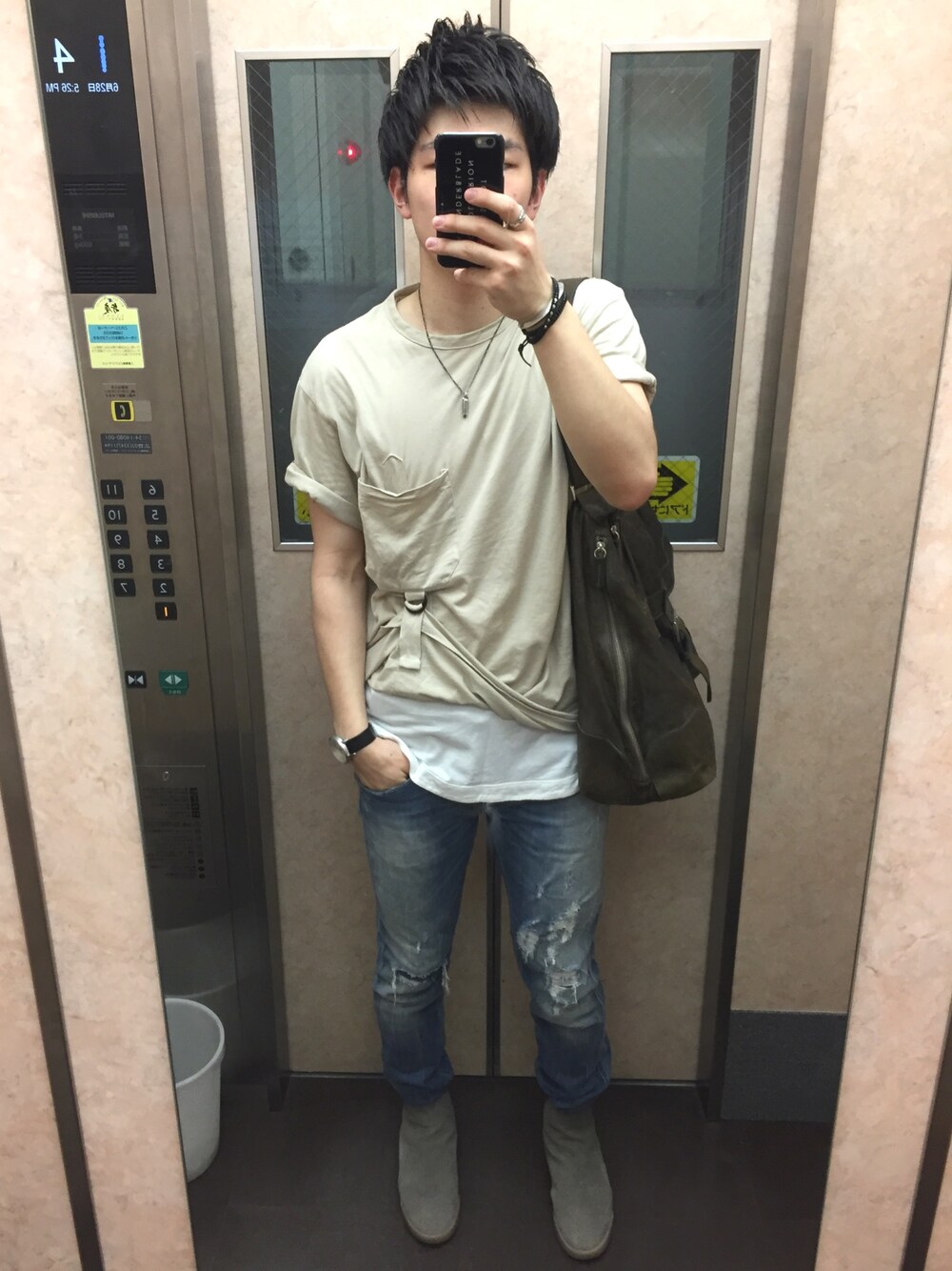 「カジュアルコーデ、ZARA、夏コーデ」｜「ZARAのアイテム（ブーツ、グレー系）」を使った、NEOghostsssさん（メンズ・178cm）の夏コーディネートの1枚目の写真