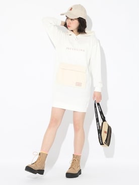 「パーカーワンピース」｜repipi_armarioさん（レディース・163cm）の冬コーディネート