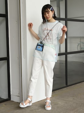 「repipi armario（レピピ アルマリオ）のアイテム」を使った、repipi_armarioさん（キッズ・160cm）の春コーディネート