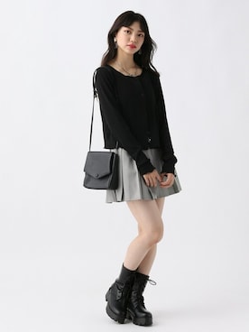 「アイテム（その他パンツ、シルバー系）」を使った、repipi_armarioさん（キッズ・156cm）の秋コーディネート