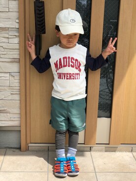 「おさんぽスタイル」｜「アイテム（パンツ）」を使った、ぼんさん（キッズ・100cm）の春コーディネート