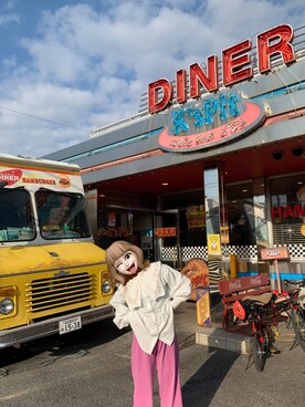 「ROSE BUD（ローズバッド）のアイテム（シャツ/ブラウス、ホワイト系）」を使った、ktm26さん（レディース）の春コーディネート