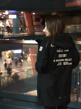 「AVIREX（アヴィレックス）のアイテム（モッズコート）」を使った、akaneさん（レディース・160cm）の秋コーディネート