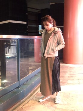 「リブニット」｜「アイテム（ライダースジャケット）」を使った、akaneさん（レディース・160cm）の秋コーディネート