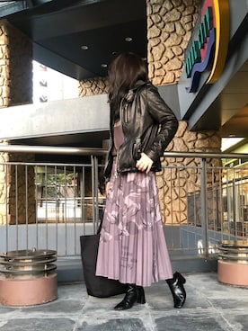 「AVIREX（アヴィレックス）のアイテム（その他アウター）」を使った、akaneさん（レディース・160cm）の秋コーディネート