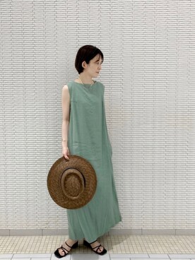 「アパートバイローリーズ」｜「アイテム（帽子）」を使った、nakaさん（レディース・155cm）の夏コーディネート