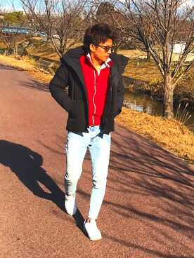 「TOMMY HILFIGER（トミーヒルフィガー）のアイテム（マウンテンパーカー）」を使った、hayate.さん（メンズ・176cm）の冬コーディネート