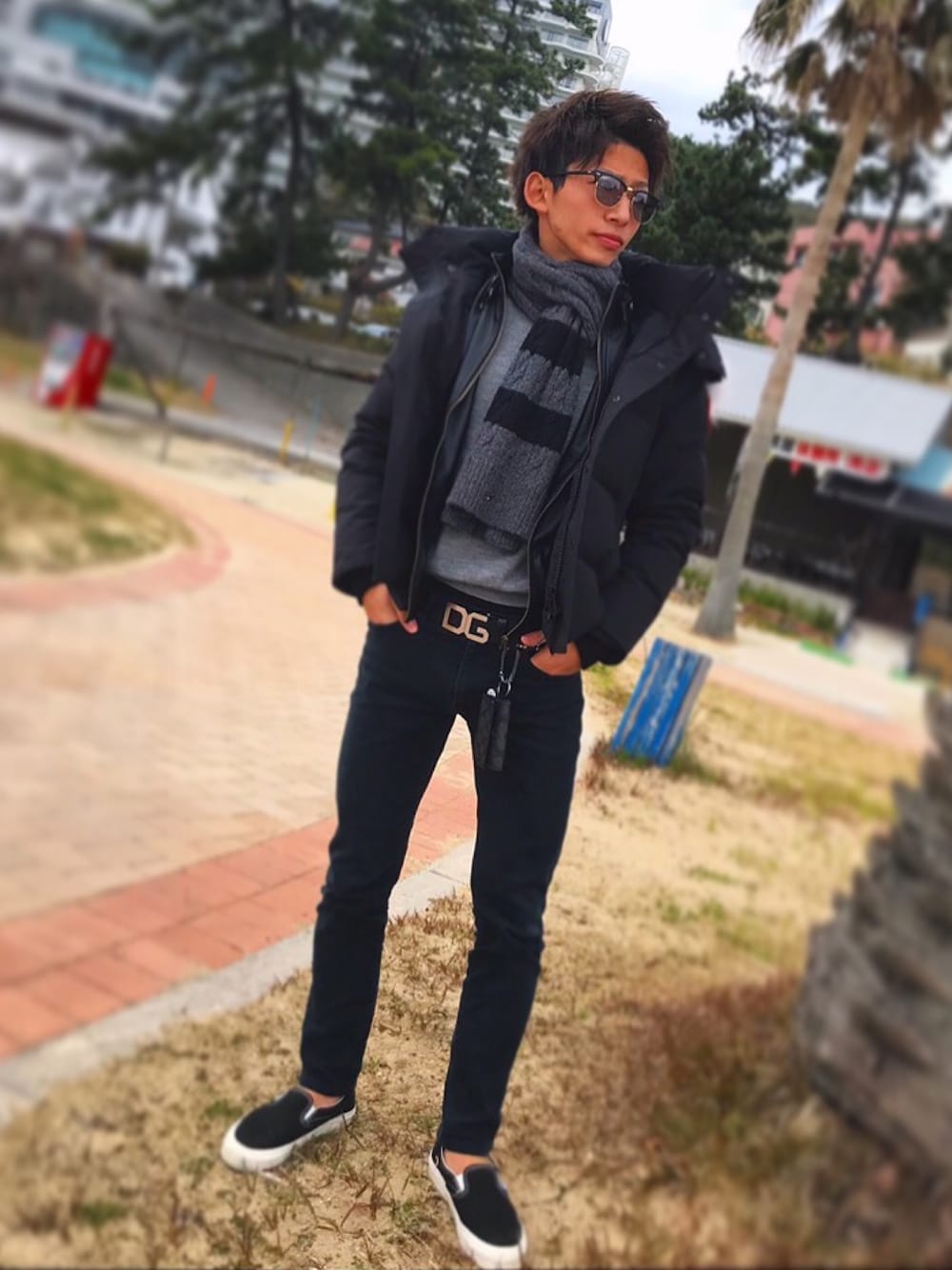 「DOLCE&GABBANAのアイテム（ベルト、ブラック系）」を使った、hayate.さん（メンズ・176cm）の冬コーディネートの1枚目の写真