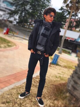 「TOMMY HILFIGER（トミーヒルフィガー）のアイテム（マフラー）」を使った、hayate.さん（メンズ・176cm）の冬コーディネート