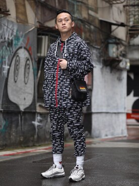 casp3rさんのコーディネート