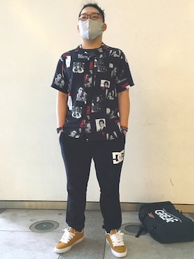 「DC SHOES（ディーシーシューズ）のアイテム（スニーカー、ブラウン系）」を使った、ホンダネーション さん（メンズ・171cm）の秋コーディネート