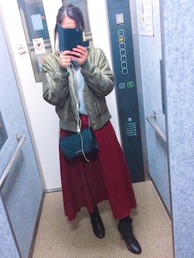 「ワインレッド」｜「アイテム（MA-1）」を使った、yu_chaさん（レディース・158cm）の秋コーディネート