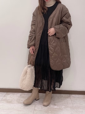 「アイテム（ノーカラーコート、ベージュ系）」を使った、tomoさん（レディース・151cm）の秋コーディネート