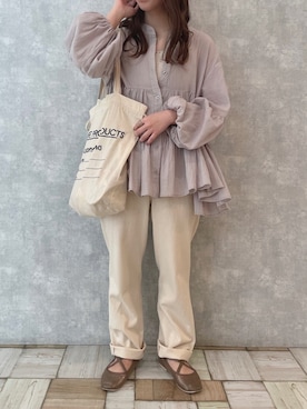 「one after another NICE CLAUP（ワンアフターアナザーナイスクラップ）のアイテム（バレエシューズ、ゴールド系）」を使った、tomoさん（レディース・151cm）の冬コーディネート