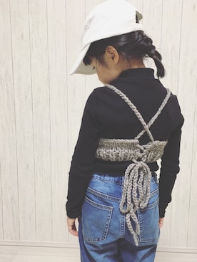 「うしろ姿」｜「アイテム（その他トップス）」を使った、kinaさん（キッズ・120cm）の冬コーディネート