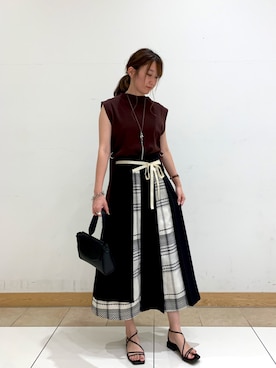 「ブラウン×ブラック」｜aiさん（レディース・162cm）の夏コーディネート