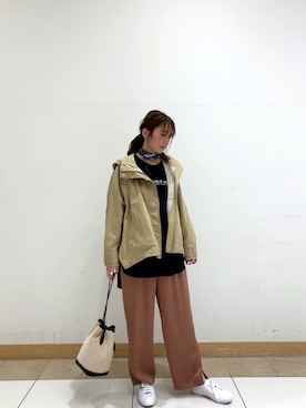 「YECCA VECCA（イェッカヴェッカ）のアイテム（その他アウター）」を使った、aiさん（レディース・162cm）の秋コーディネート