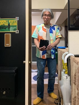 「アイテム（トップス）」を使った、あさじぃさん（メンズ・174cm・50代）の春コーディネート