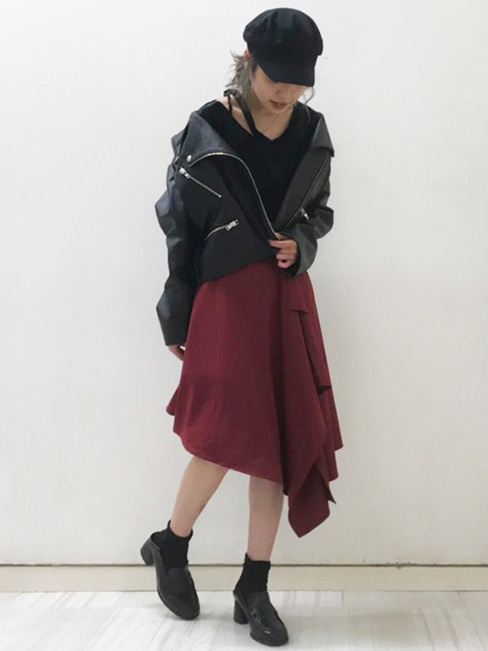 「レザージャケット、ライダース、A/W、barak、秋冬、ベロアトップス」｜「BARAKのレザーライダースジャケット（ライダースジャケット、ブラック系）」を使った、BARAKさん（レディース・159cm）の秋コーディネートの1枚目の写真