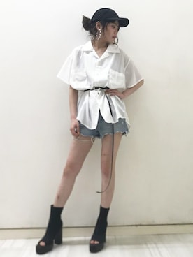 「ビッグシャツ」｜「アイテム（ブーティ）」を使った、BARAKさん（レディース・159cm）の春コーディネート