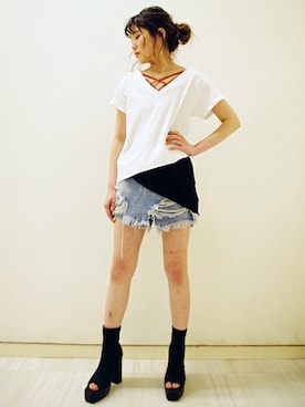 「アイテム（ブーティ）」を使った、BARAKさん（レディース・159cm）の春コーディネート