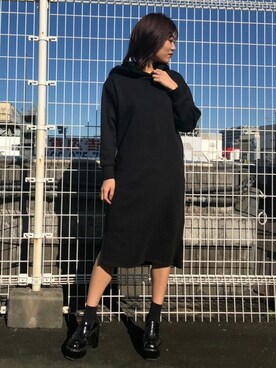 「スエット」｜「アイテム（ローファー）」を使った、BARAKさん（レディース・161cm）の冬コーディネート