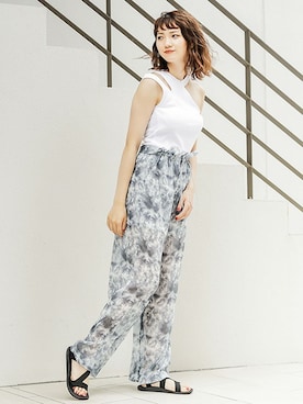 「BARAK（バラク）のシアータイダイ柄パンツ（その他パンツ）」を使った、BARAKさん（レディース・167cm）の夏コーディネート