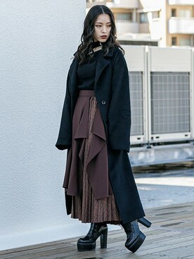 「デザイントップス」｜「アイテム（トレンチコート）」を使った、BARAKさん（レディース・152cm）の秋コーディネート